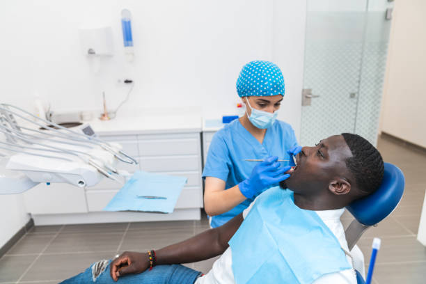 Best Holiday Emergency Dentist in Stuart, IA